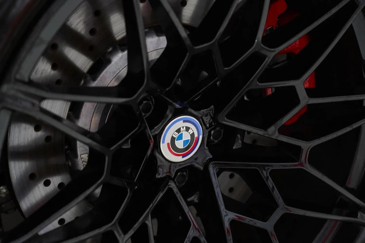 BMW Rental Packages in Dubai 2025