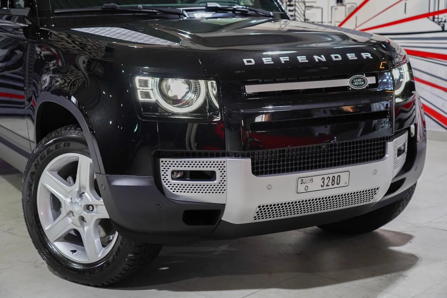 Car image 3