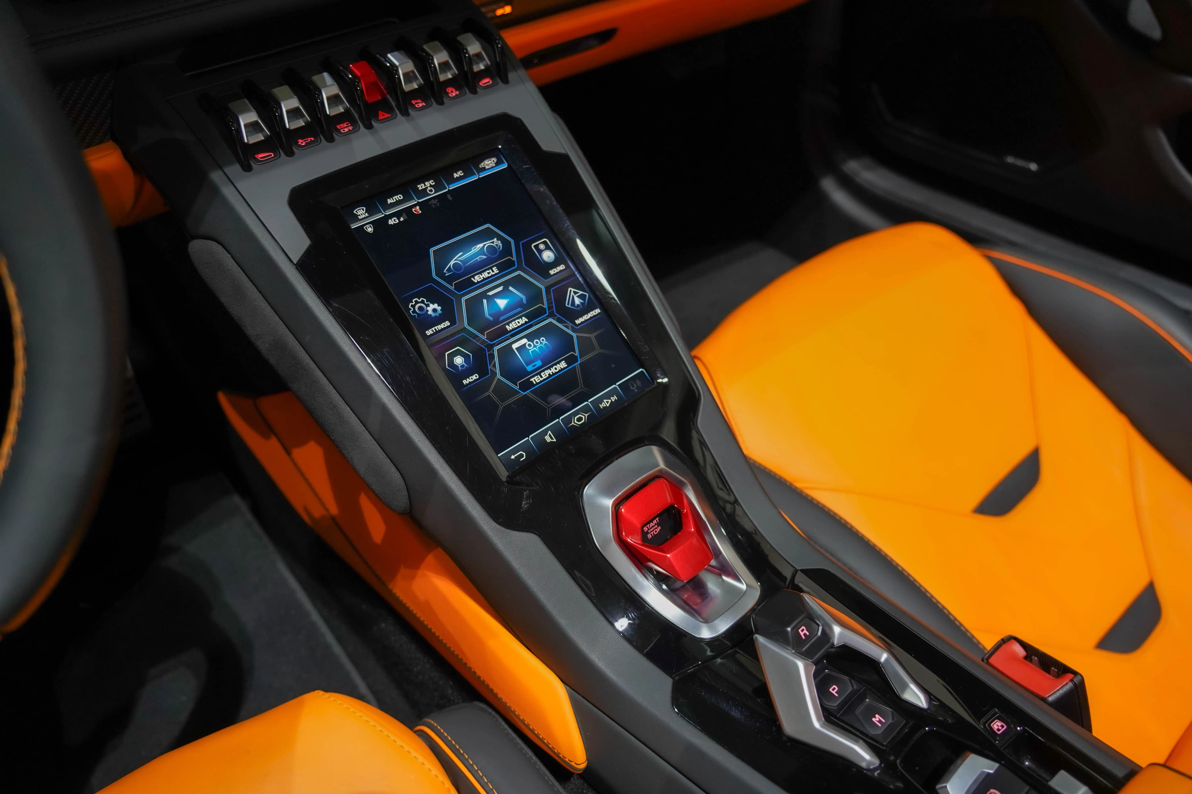 Car image 5